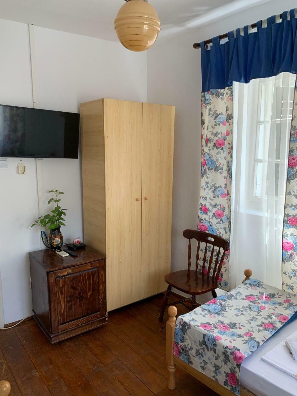 Viktor Rooms Котор Экстерьер фото