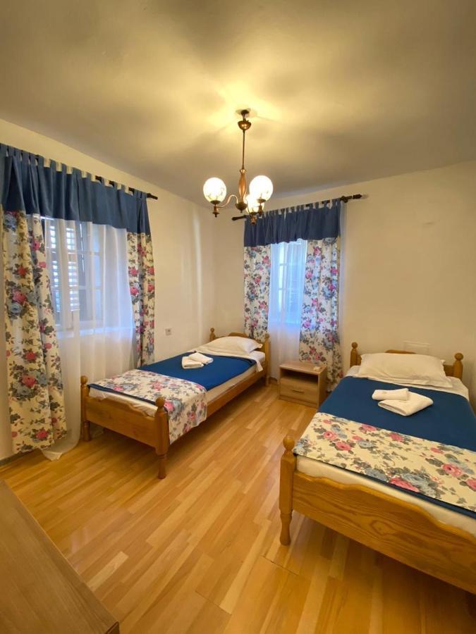 Viktor Rooms Котор Номер фото